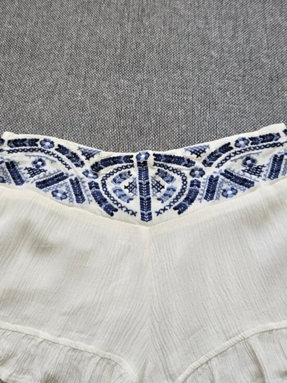 White Blue Ruffle Embroidered Short Shorts - Picture 3 of 6